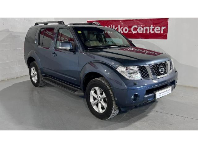 Foto Nissan Pathfinder 1