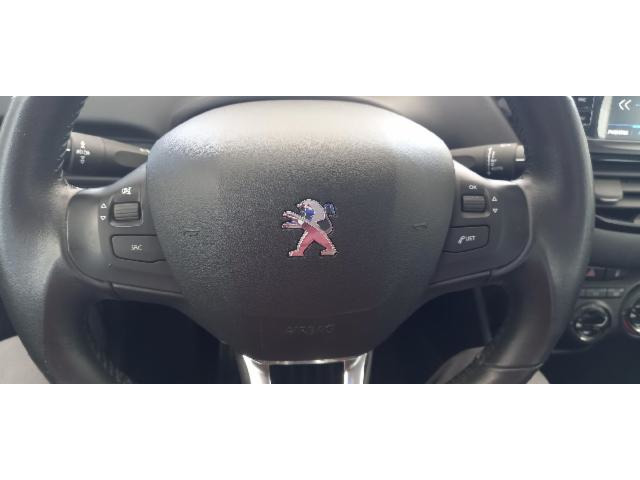 Foto Peugeot 208 7