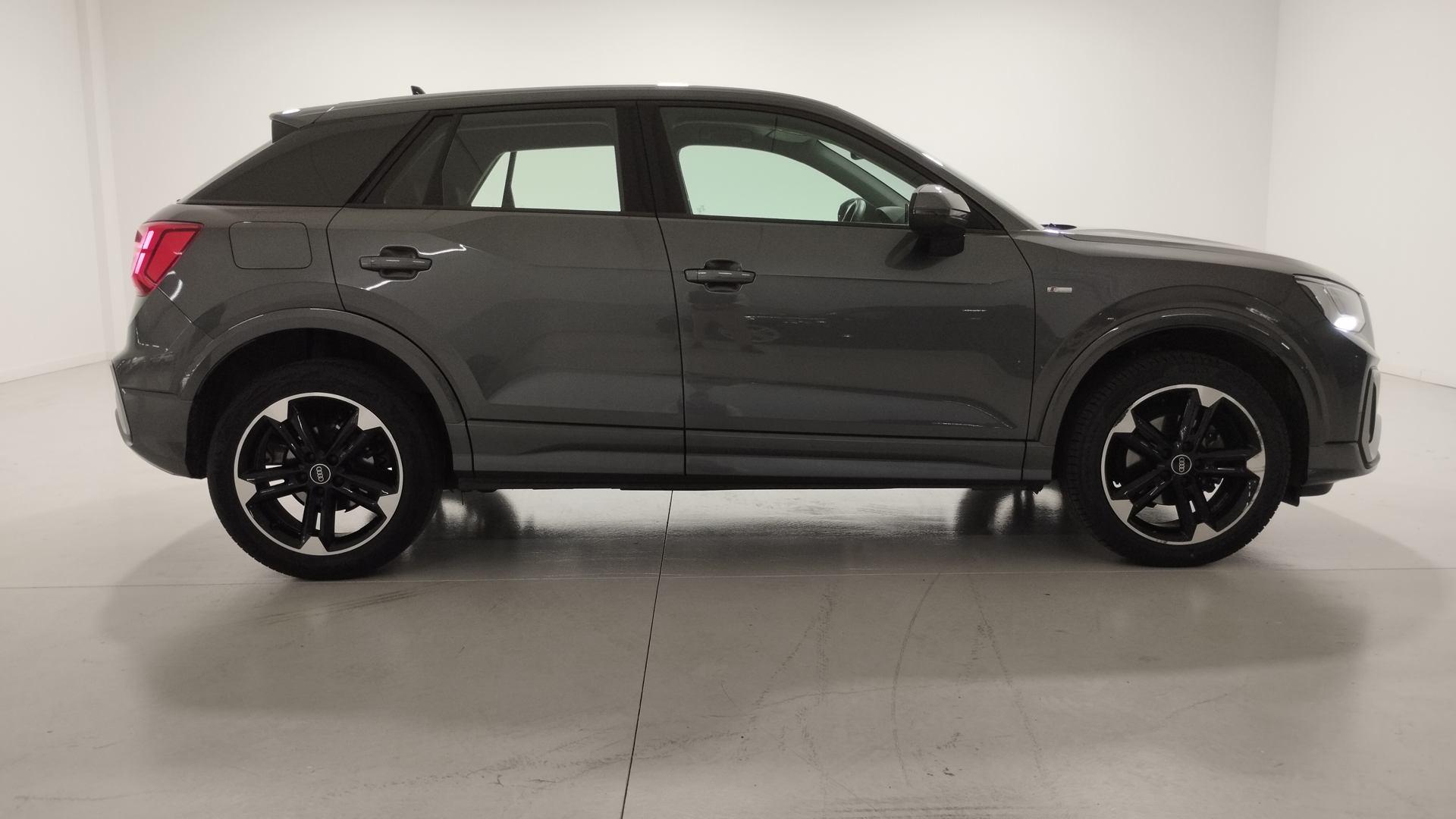 Foto Audi Q2 3