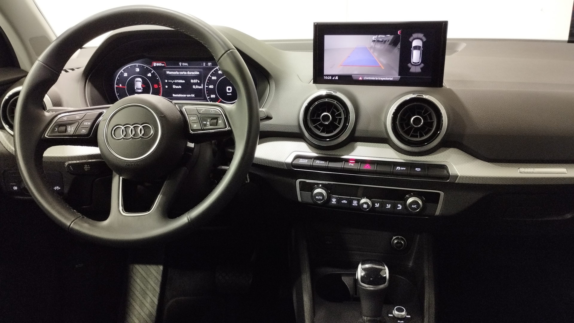 Foto Audi Q2 23