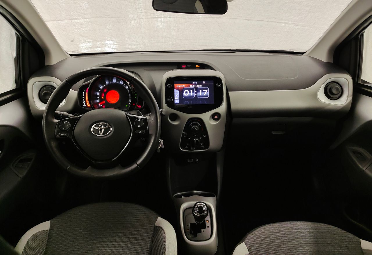 Foto Toyota Aygo 10