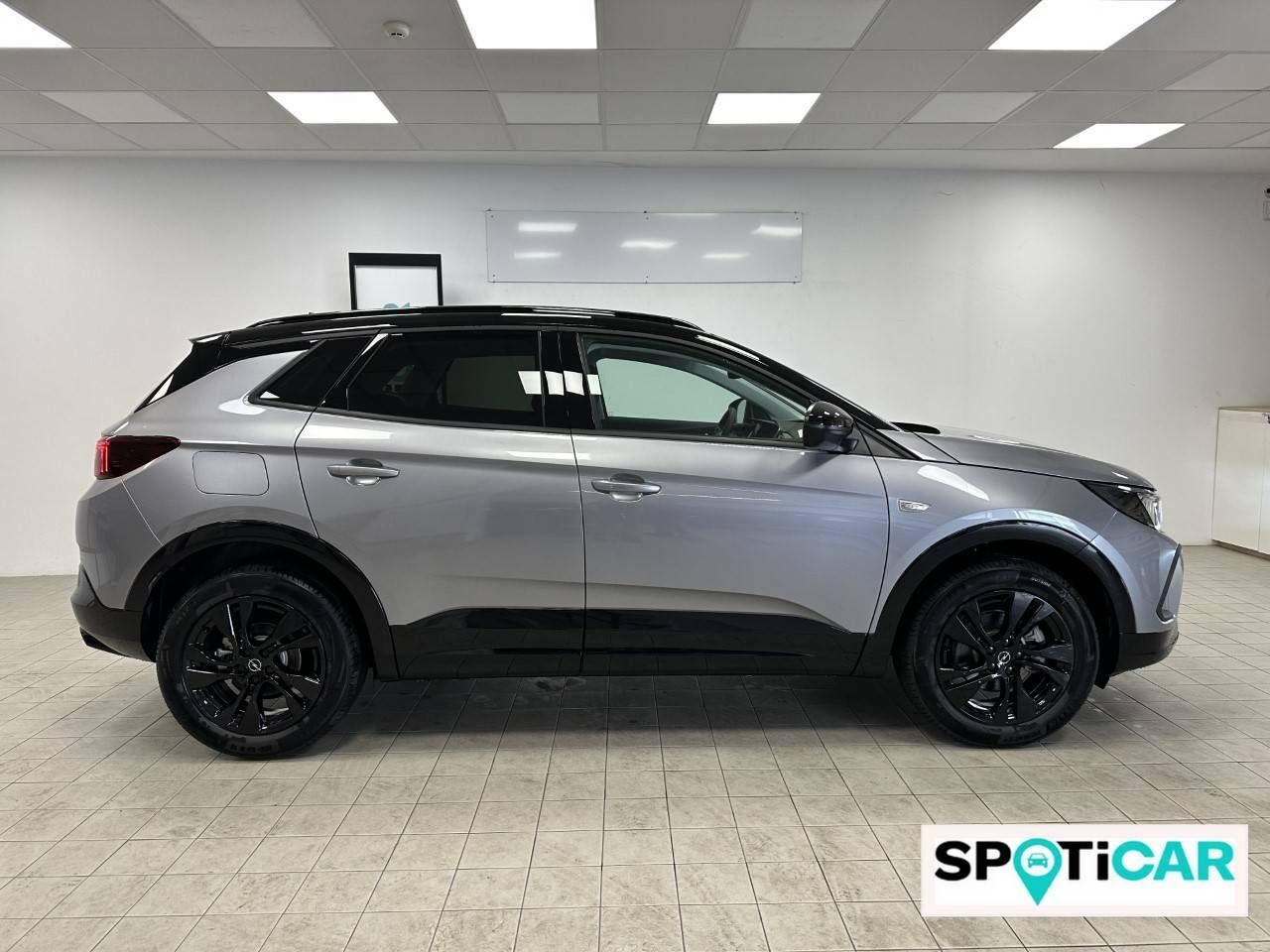 Foto Opel Grandland X 4