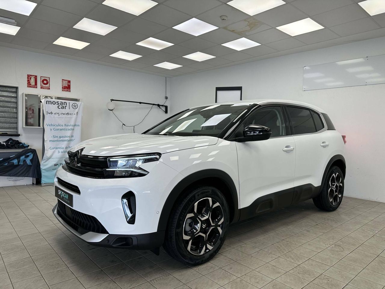 Foto Citroën C5 Aircross 23