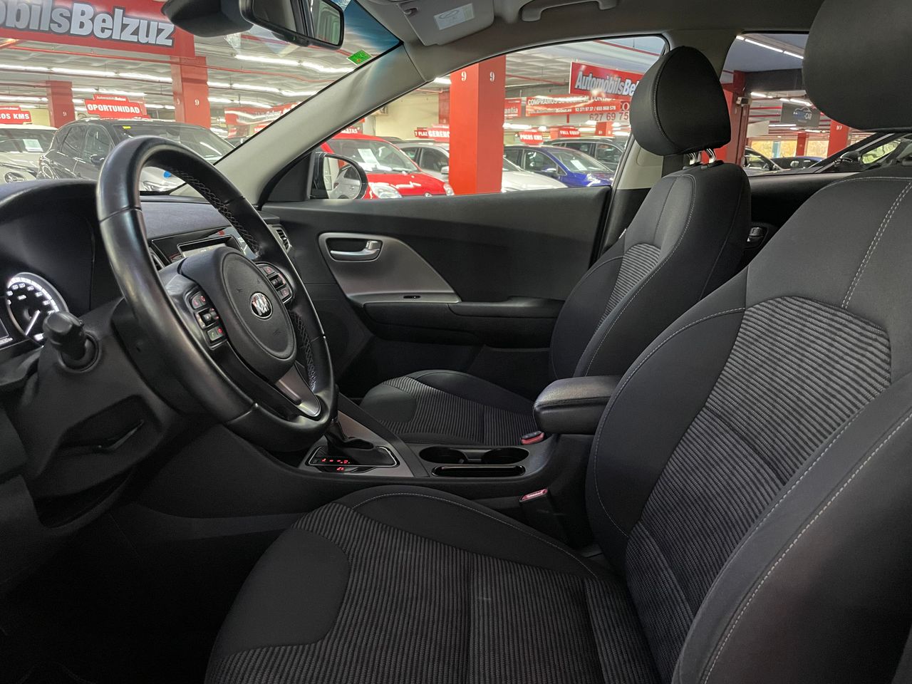 Foto Kia Niro 8