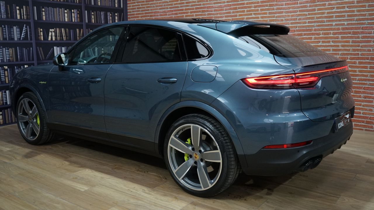 Foto Porsche Cayenne Coupe 7