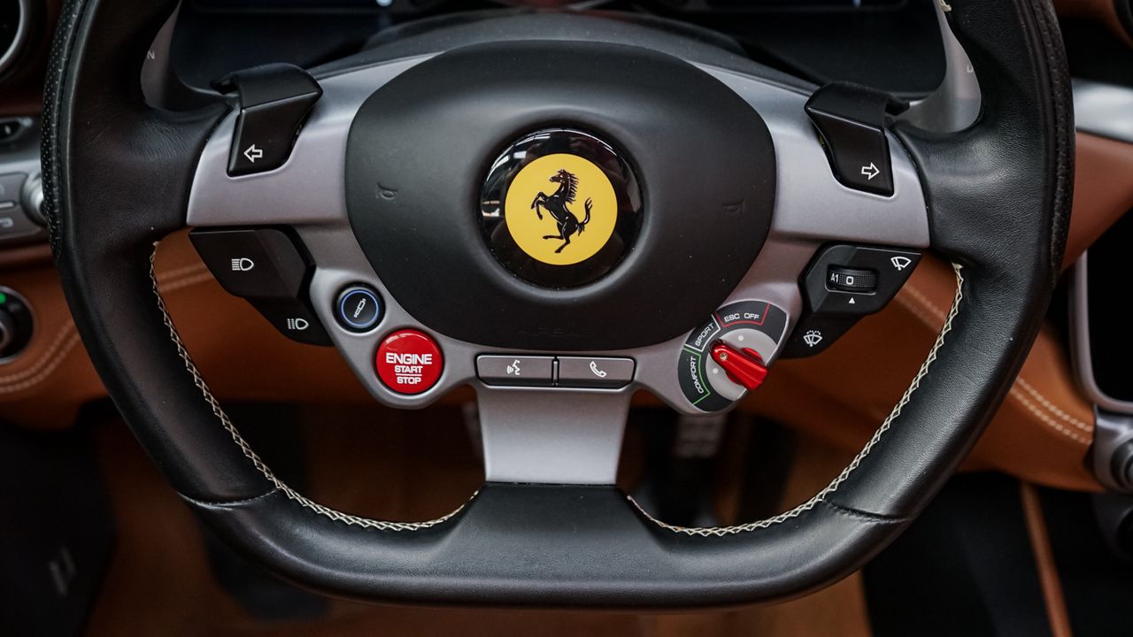 Foto Ferrari Portofino 42