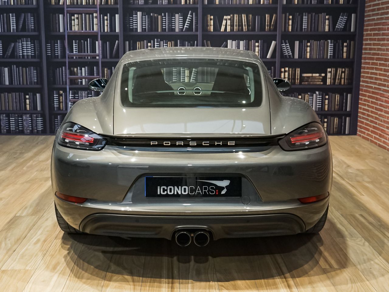 Foto Porsche 718 13