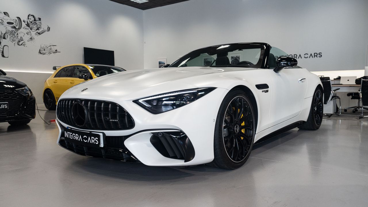 Foto Mercedes-Benz AMG GT 4