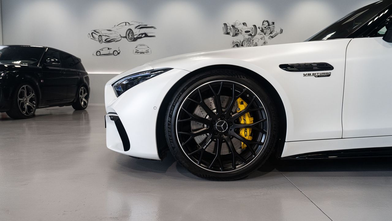 Foto Mercedes-Benz AMG GT 23