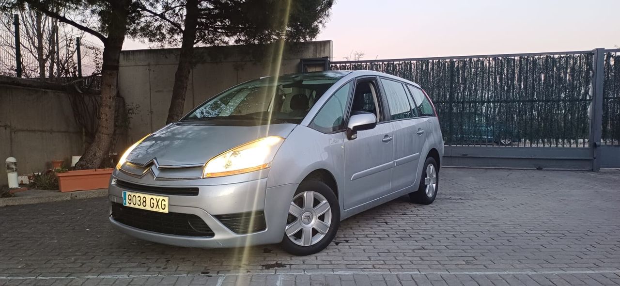 Foto Citroën Grand C4 Picasso 4