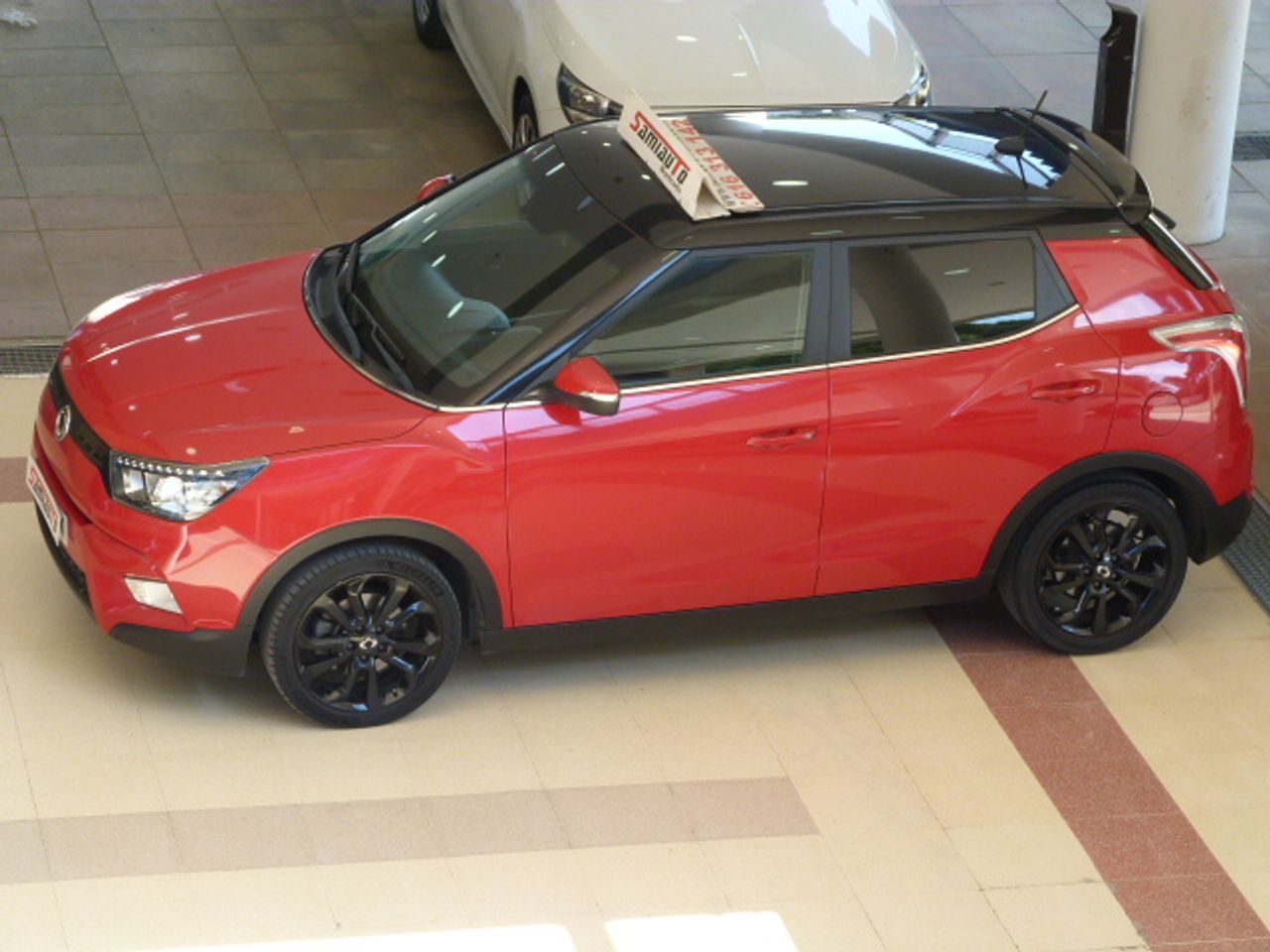 Foto SsangYong Tivoli 42