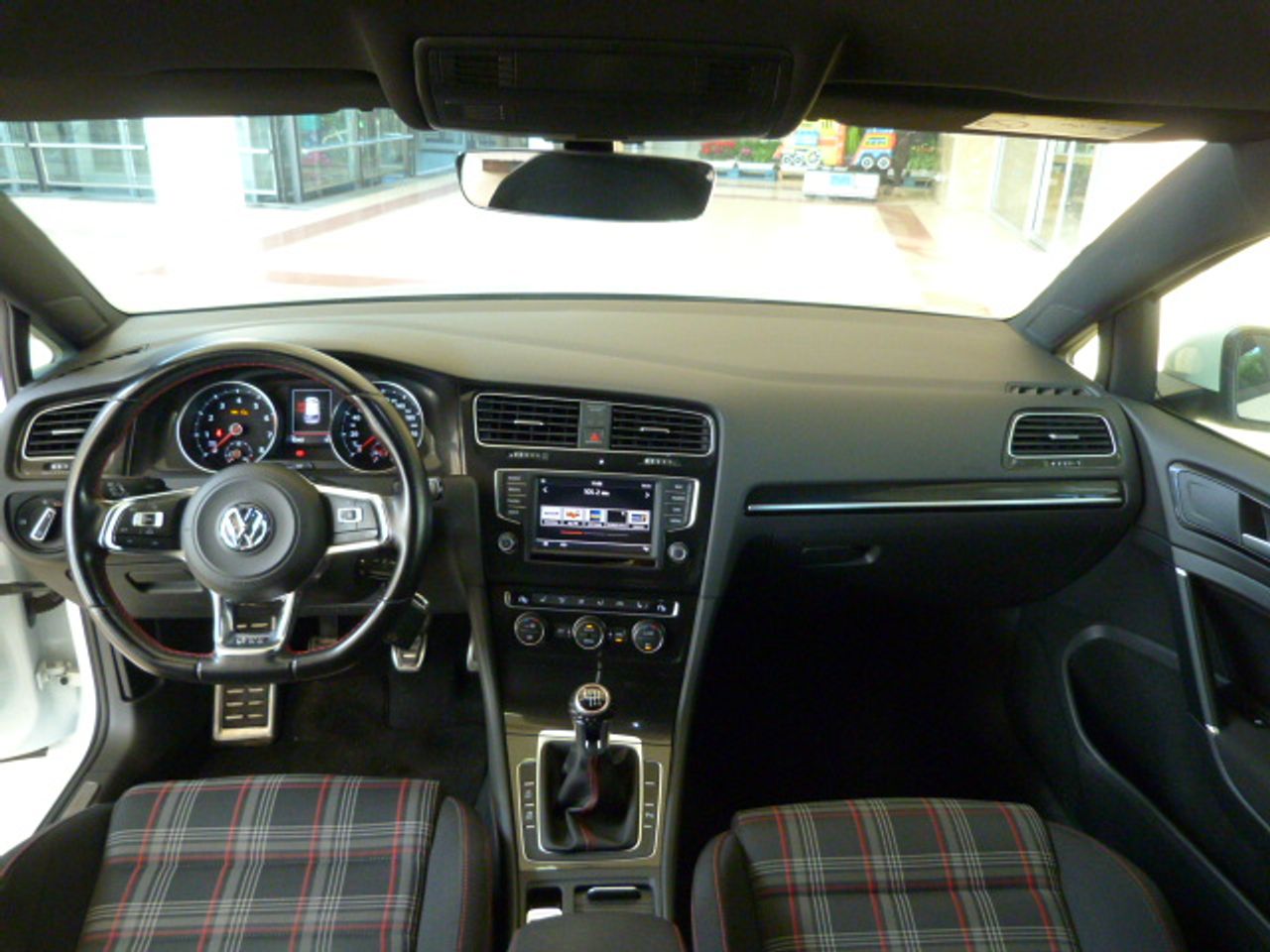 Foto Volkswagen Golf 41