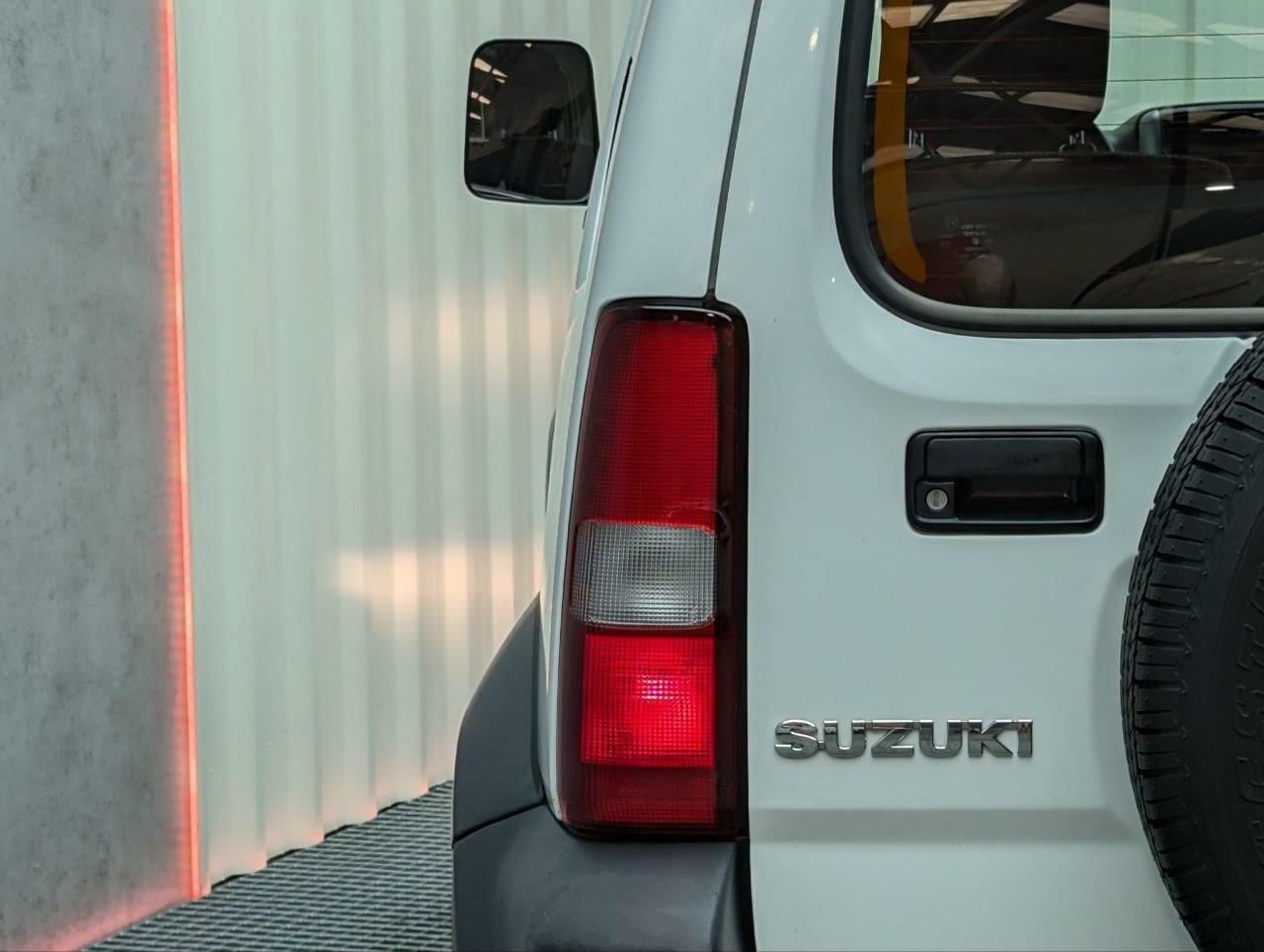 Foto Suzuki Jimny 23