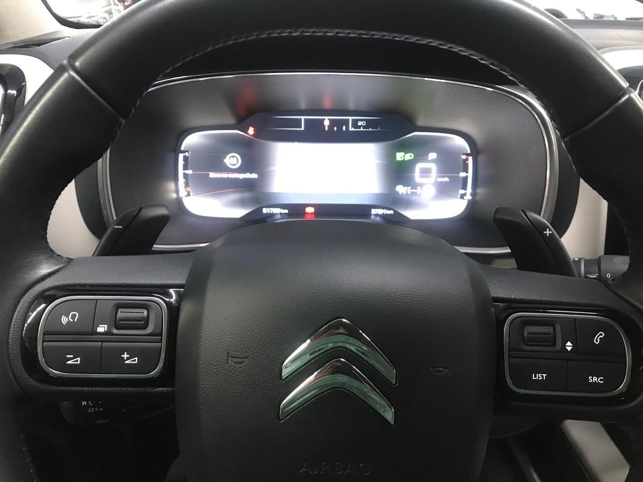 Foto Citroën C5 Aircross 9