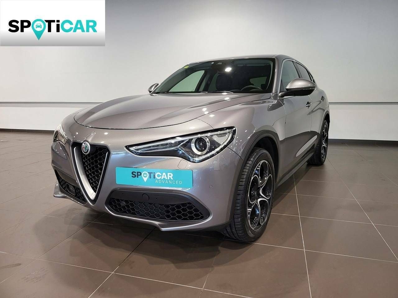 Foto Alfa Romeo Stelvio 1