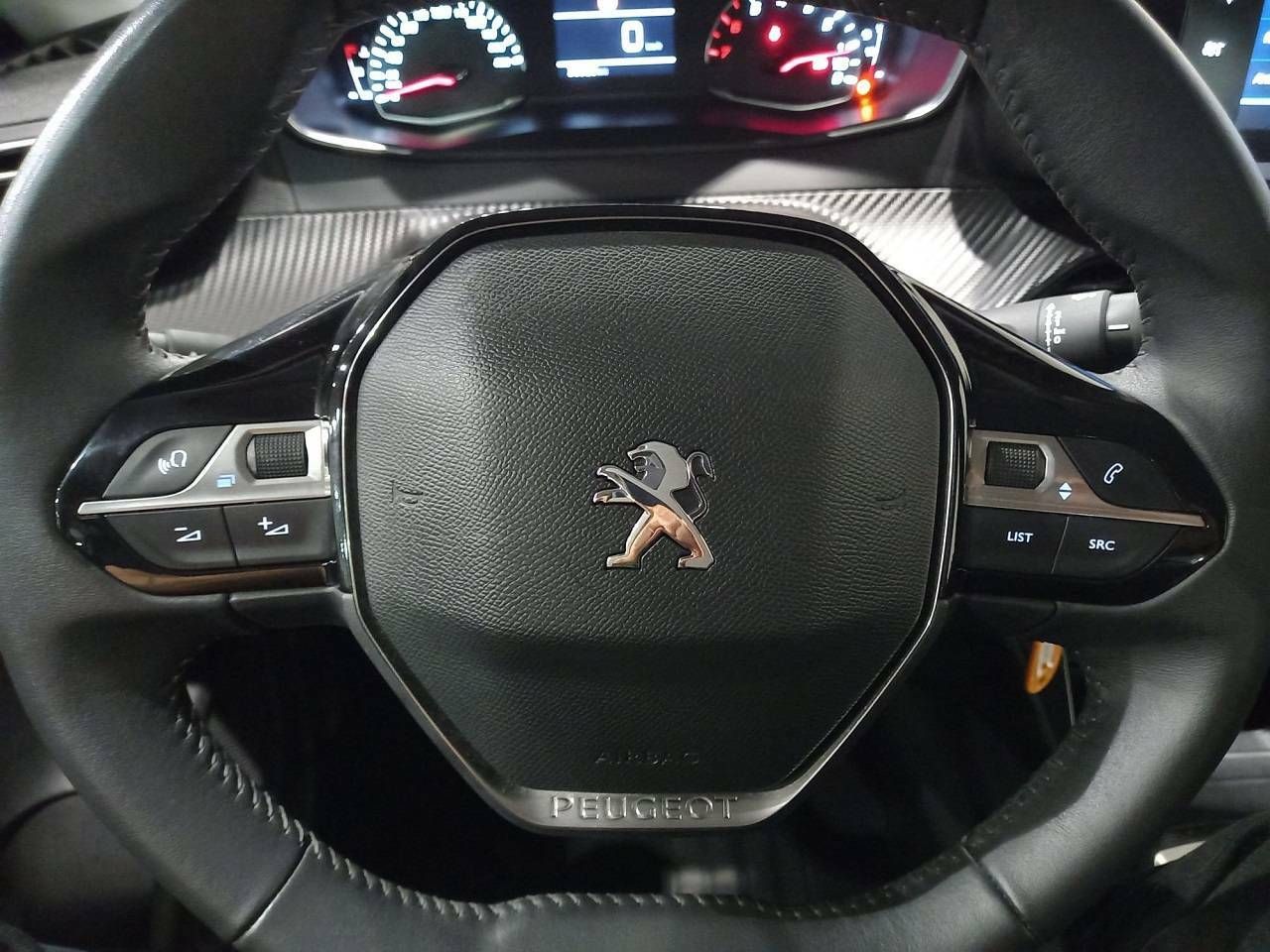 Foto Peugeot 208 6