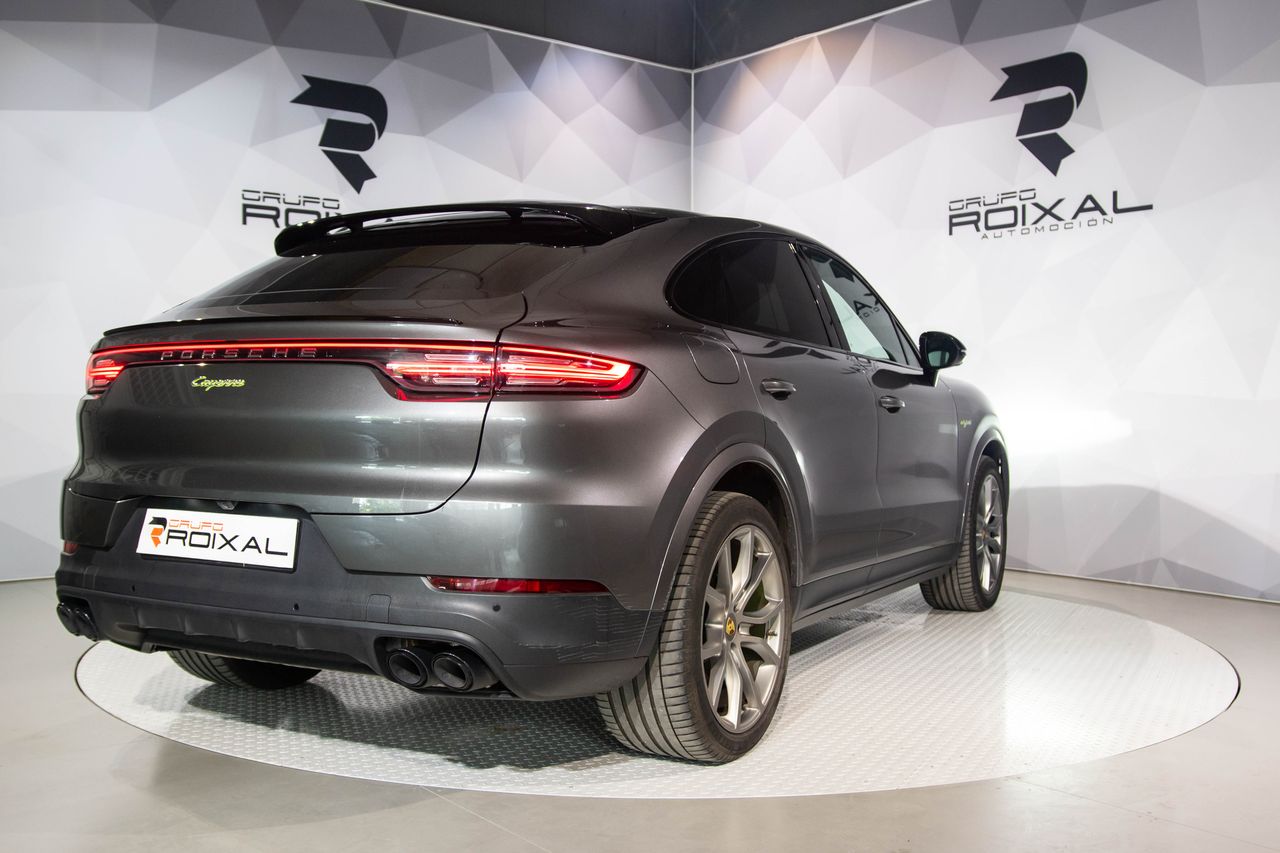 Foto Porsche Cayenne Coupe 6