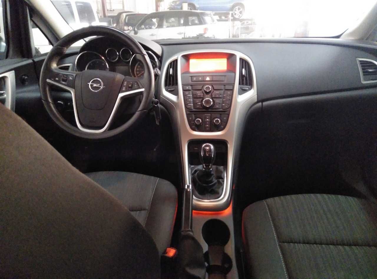 Foto Opel Astra 10