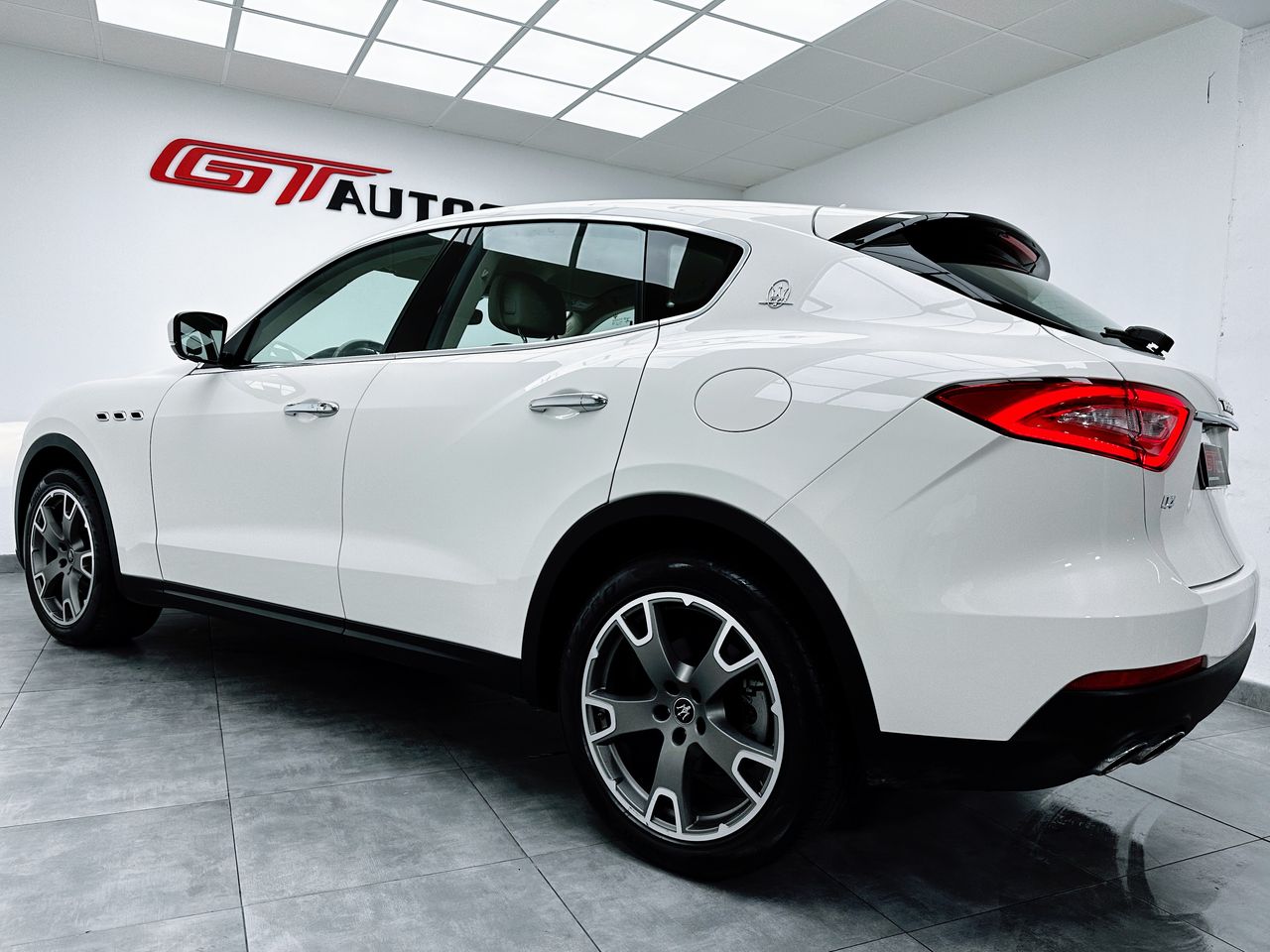 Foto Maserati Levante 23