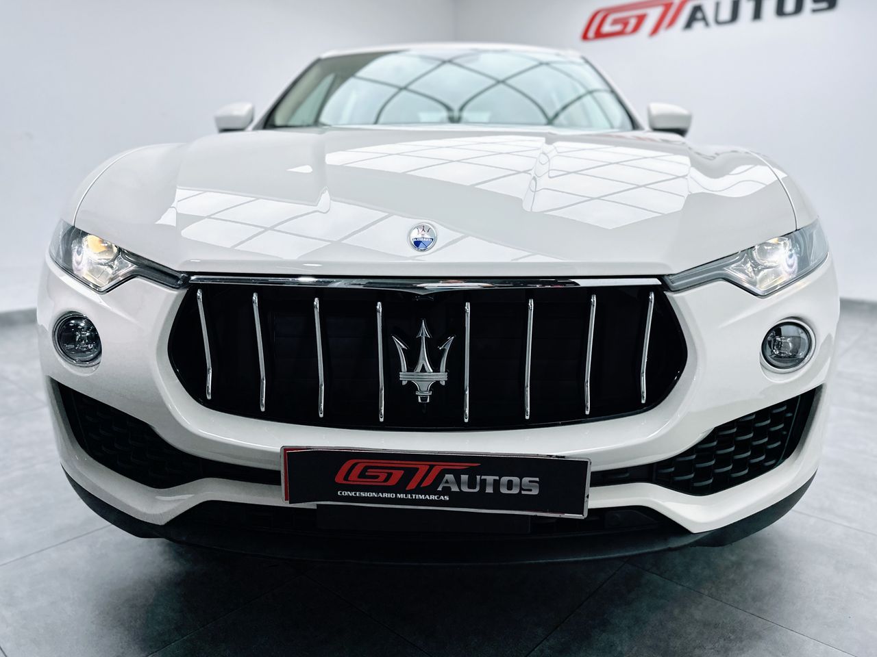 Foto Maserati Levante 25