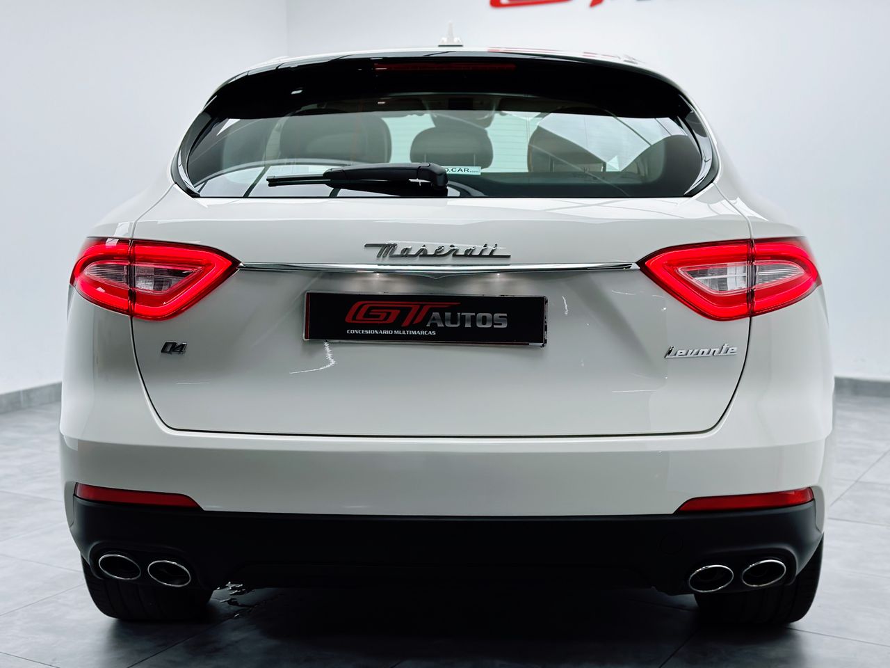 Foto Maserati Levante 42