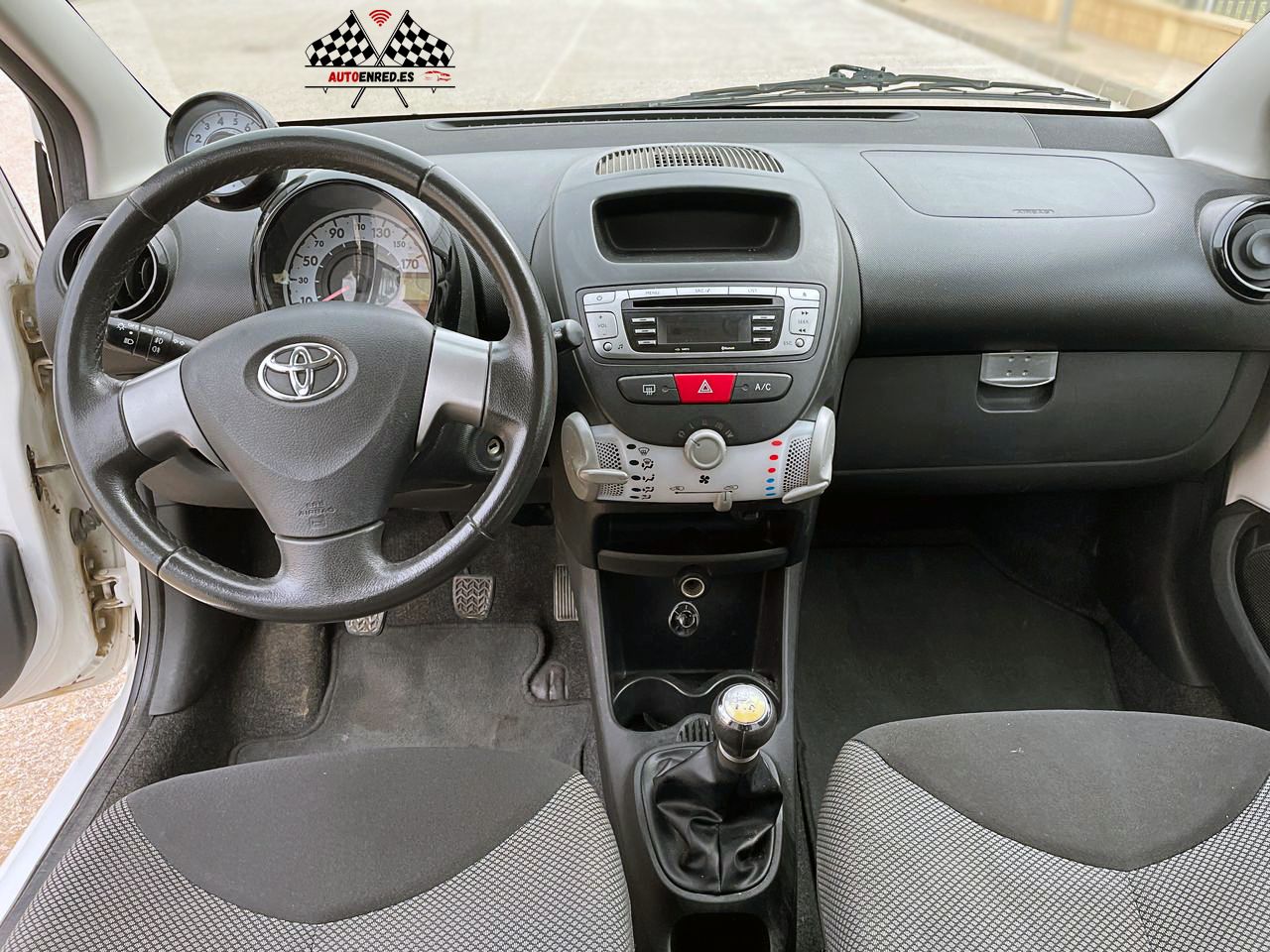 Foto Toyota Aygo 8