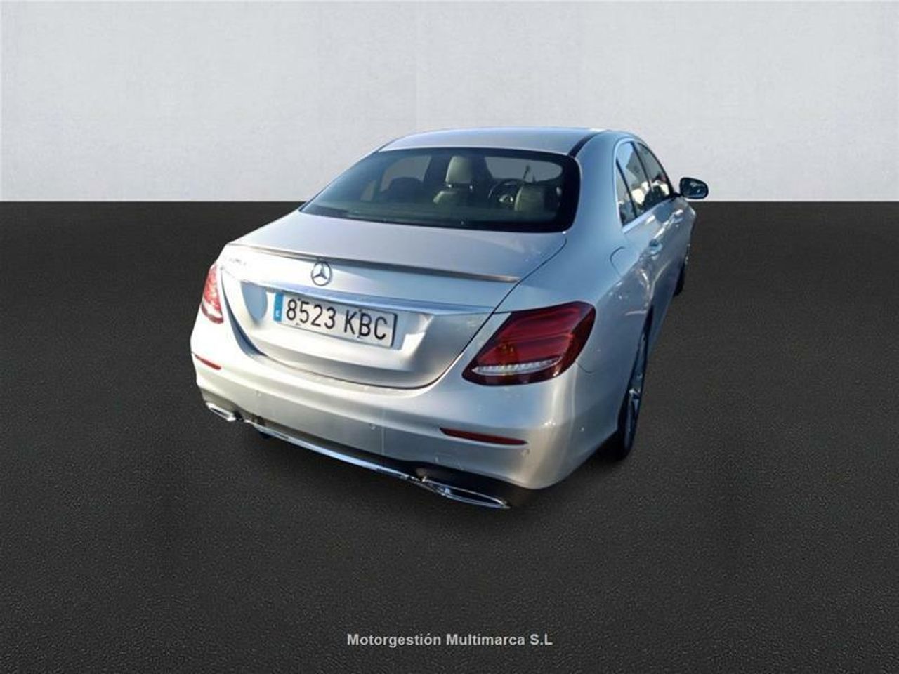 Foto Mercedes-Benz Clase E 4