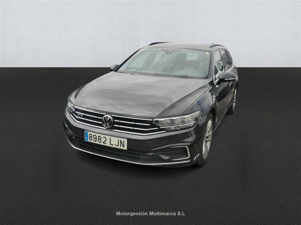 Foto Volkswagen Passat 1