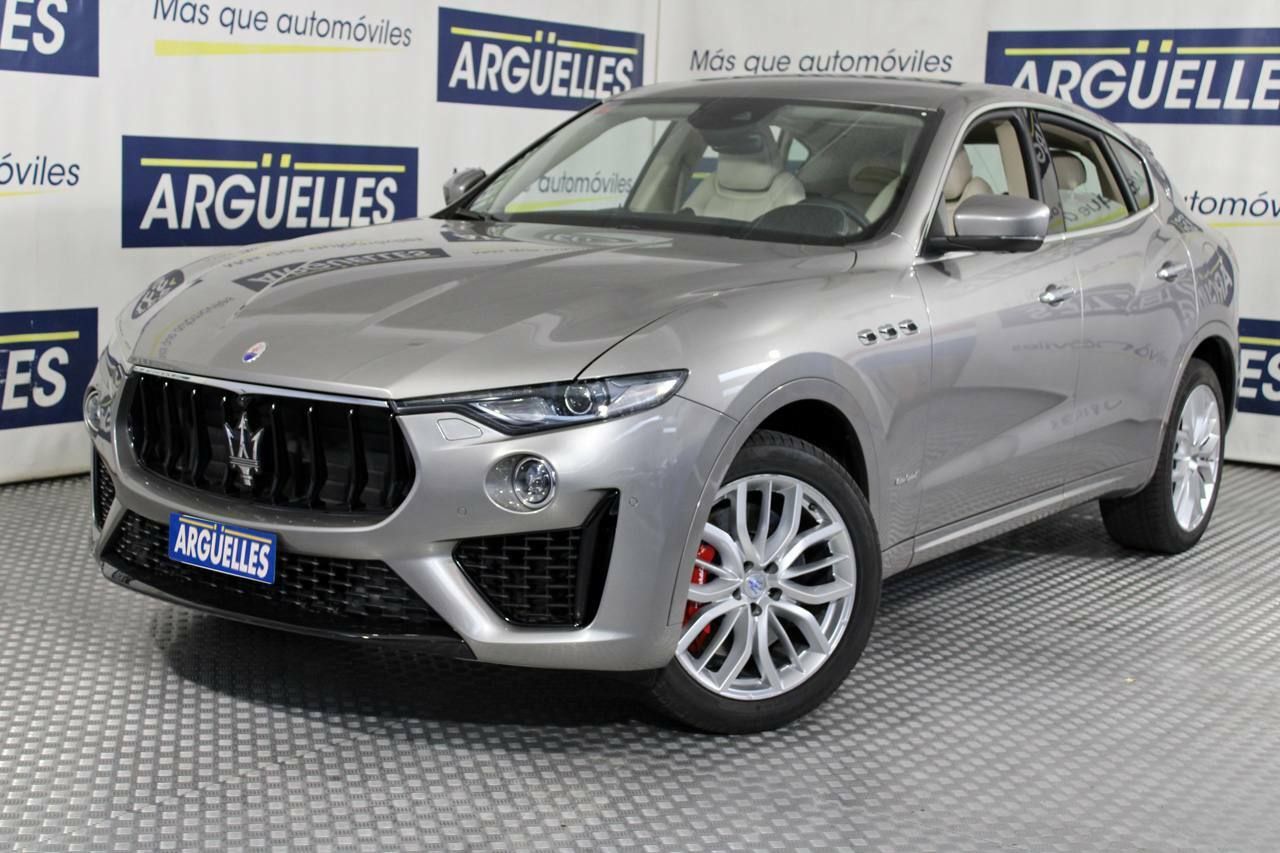 Foto Maserati Levante 1