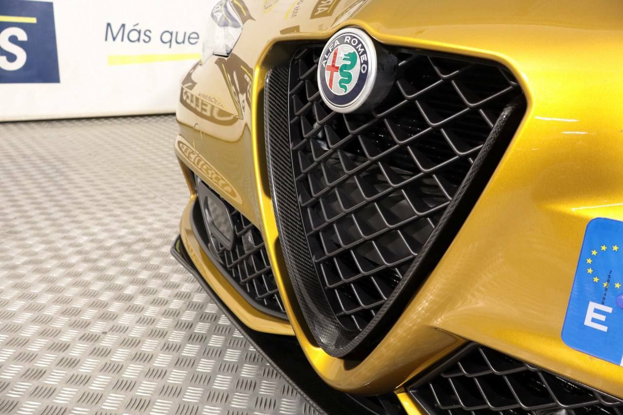 Foto Alfa Romeo Giulia 32