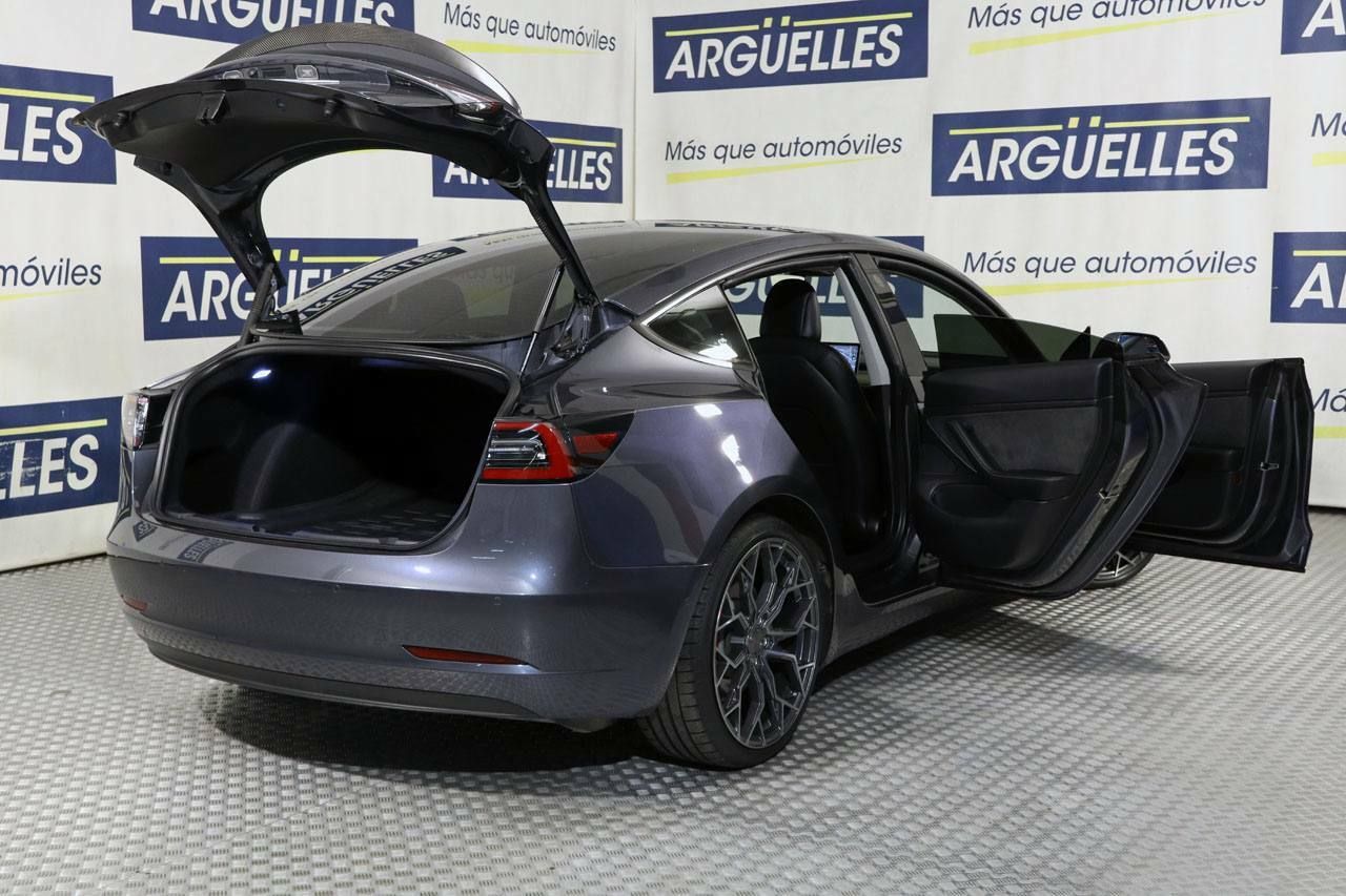 Foto Tesla Model 3 21