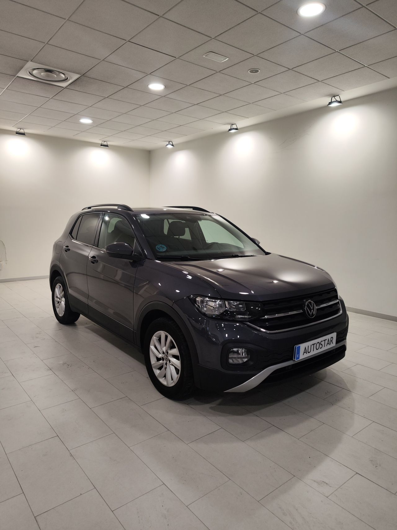 Foto Volkswagen T-Cross 1