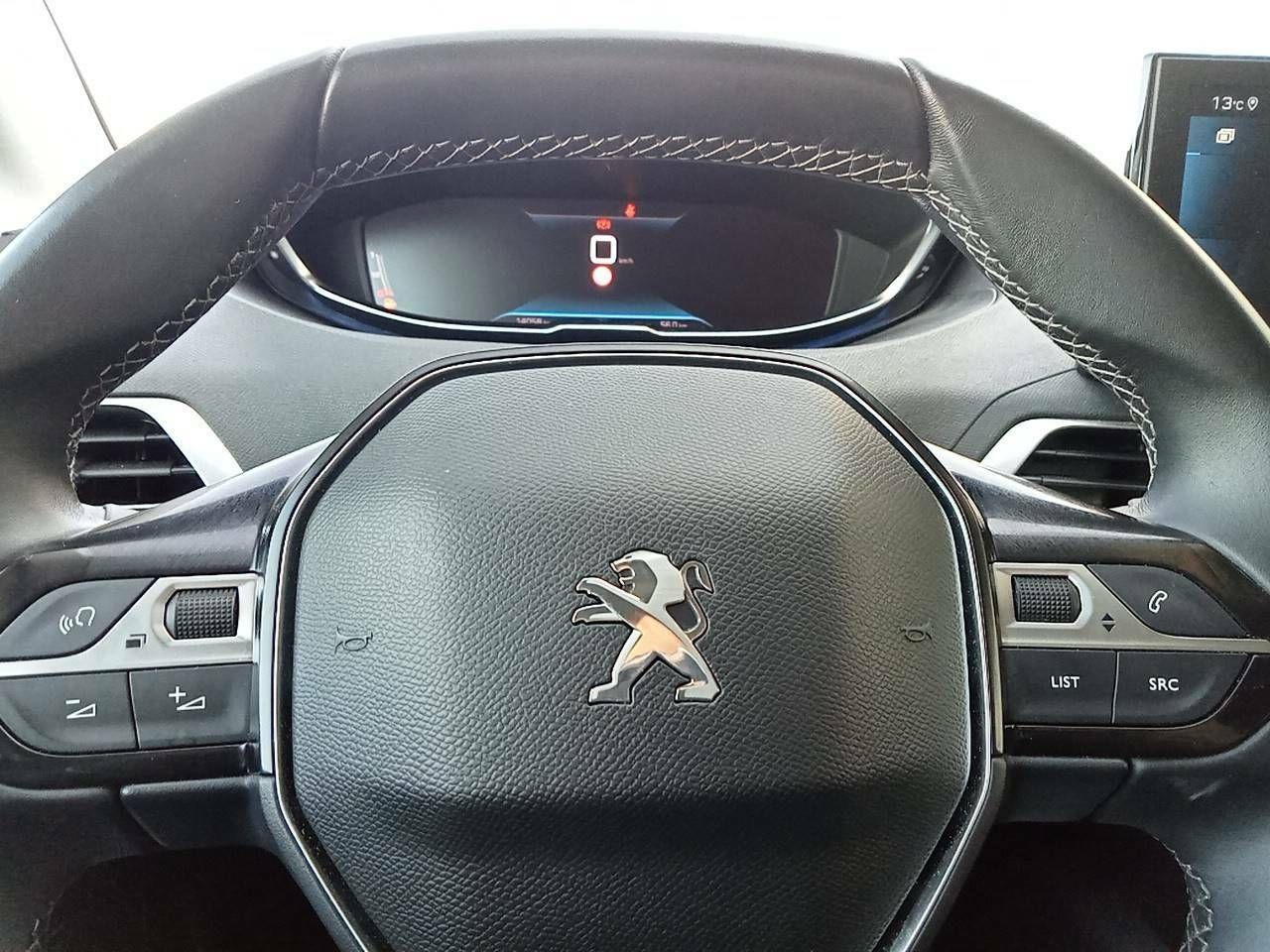 Foto Peugeot 5008 15