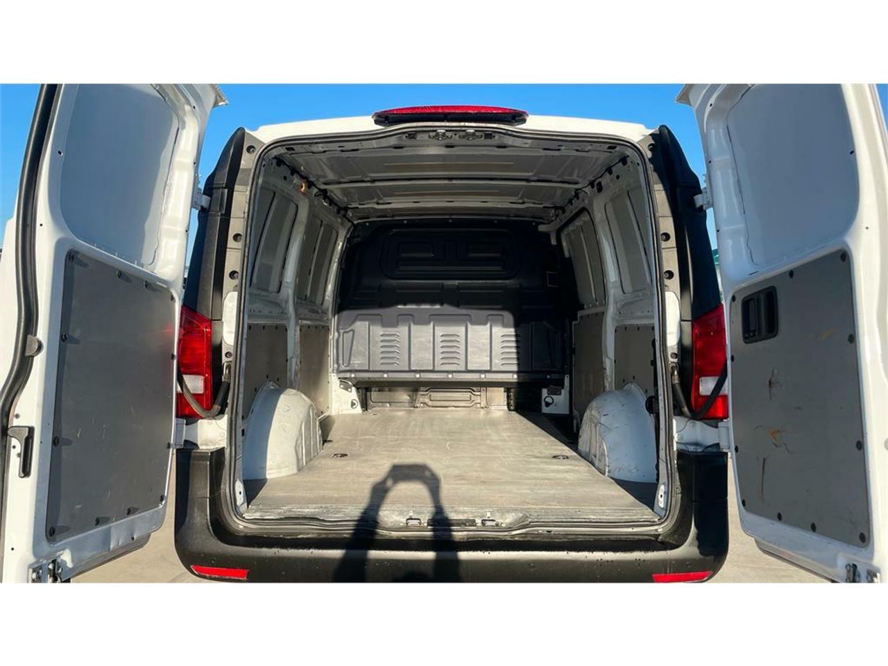 Foto Mercedes-Benz Vito 21