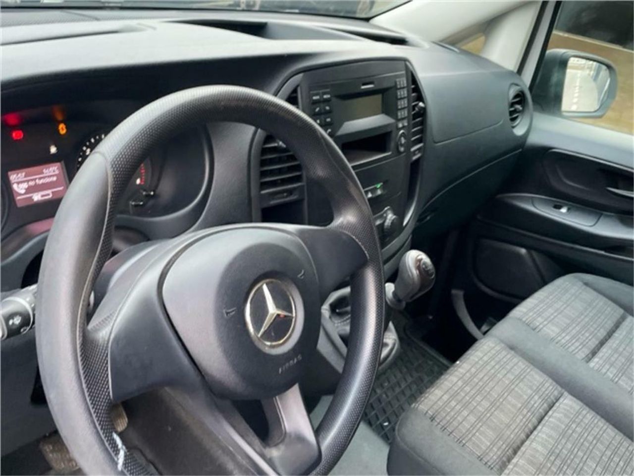 Foto Mercedes-Benz Vito 6