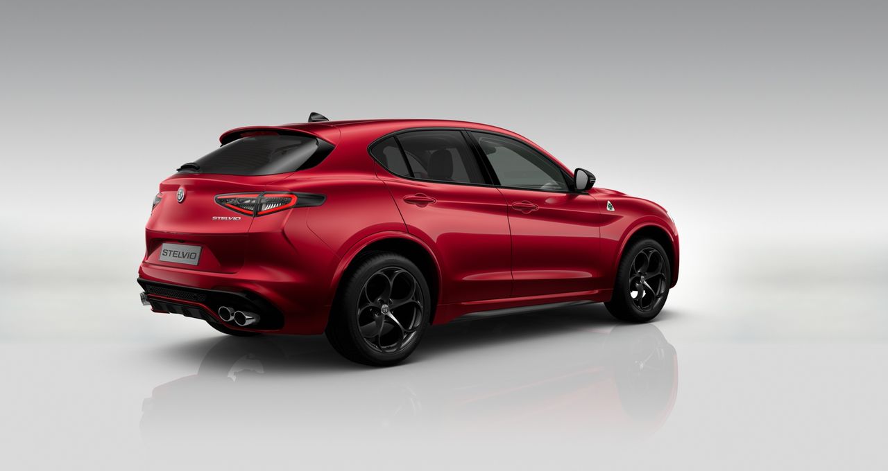 Foto Alfa Romeo Stelvio 3