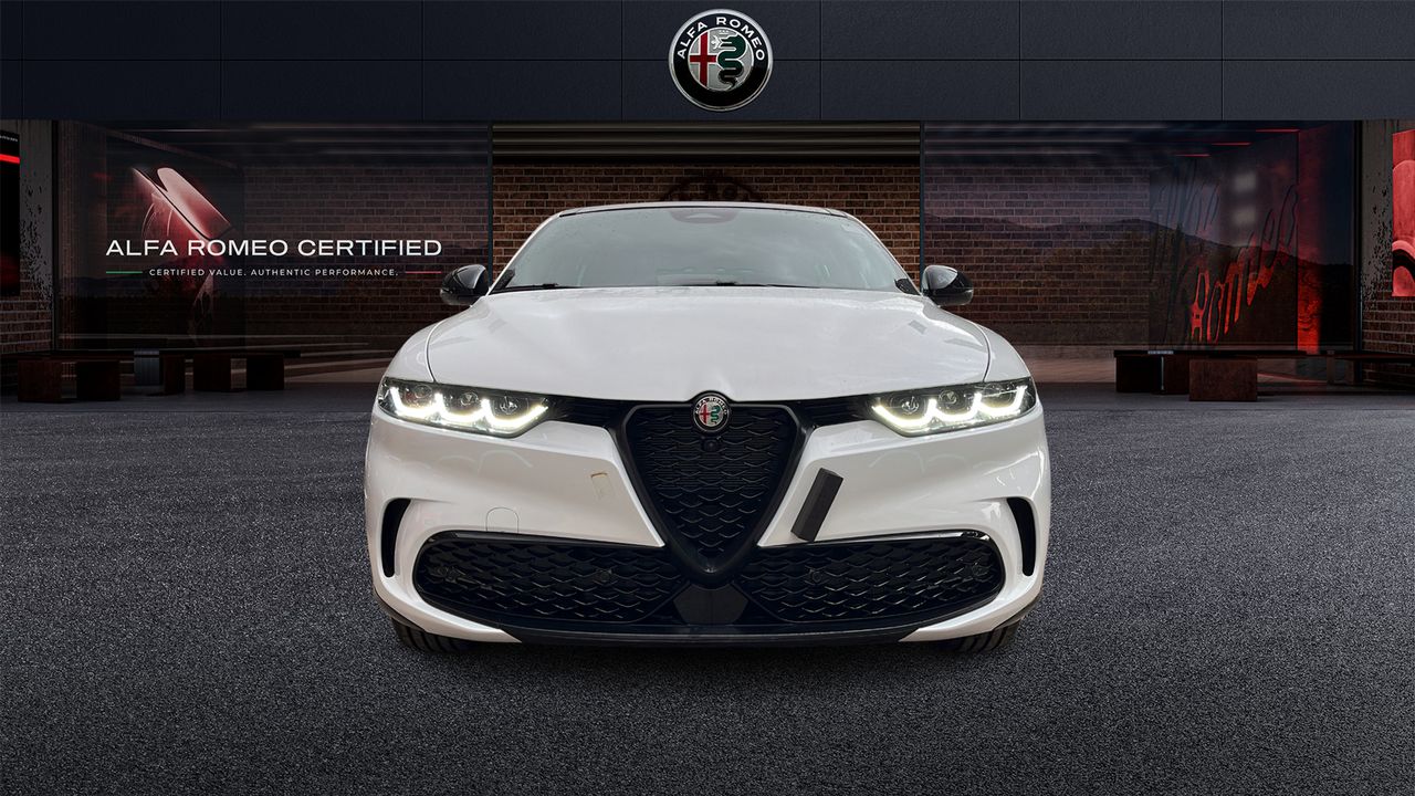 Foto Alfa Romeo Tonale 8