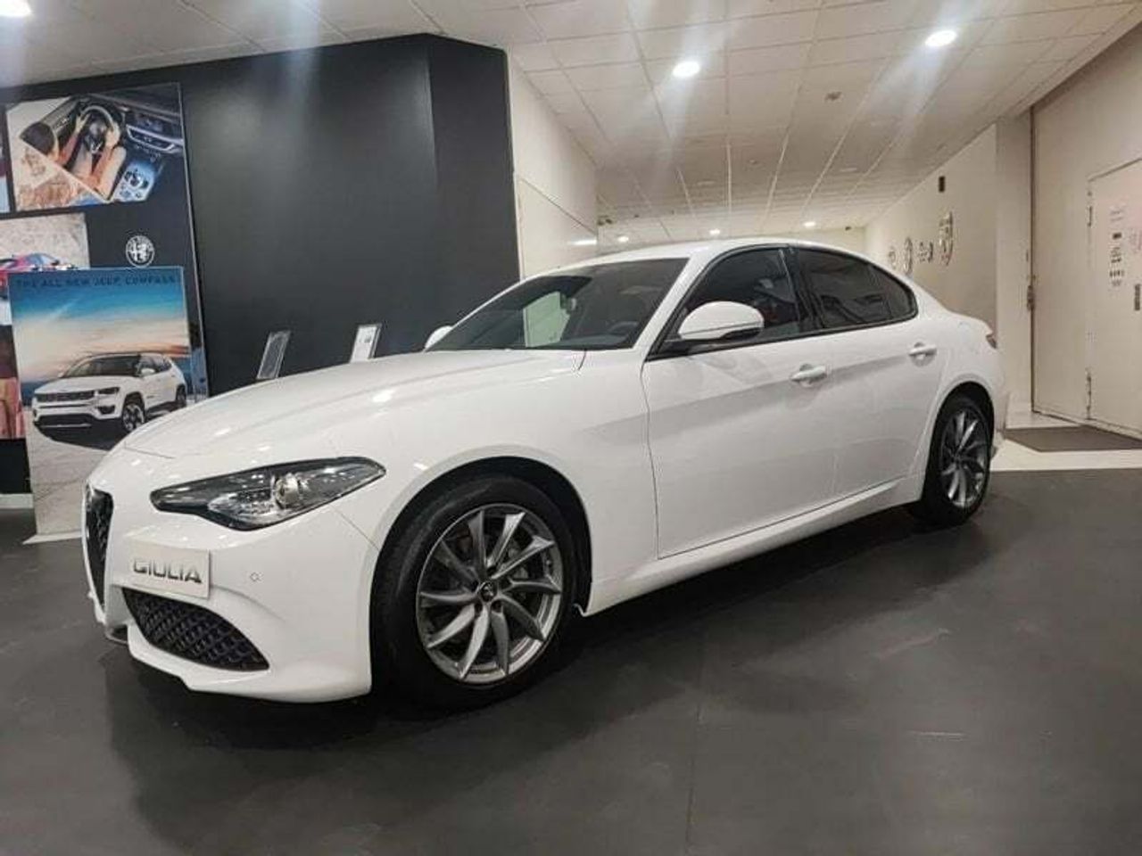 Foto Alfa Romeo Giulia 7