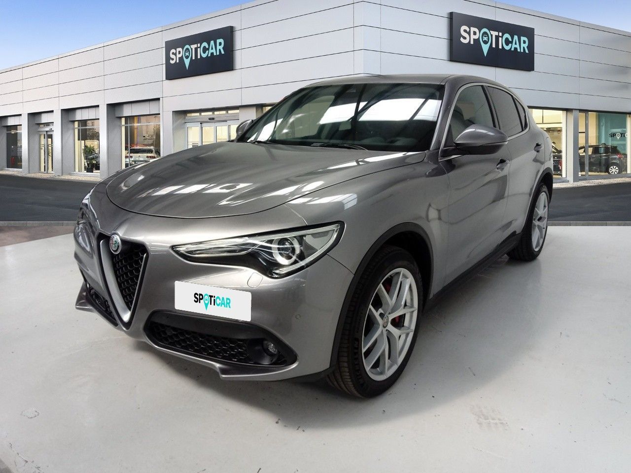 Foto Alfa Romeo Stelvio 1