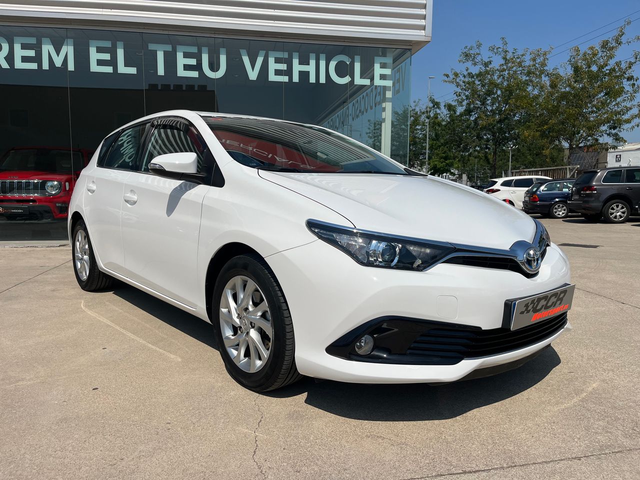 Foto Toyota Auris 1