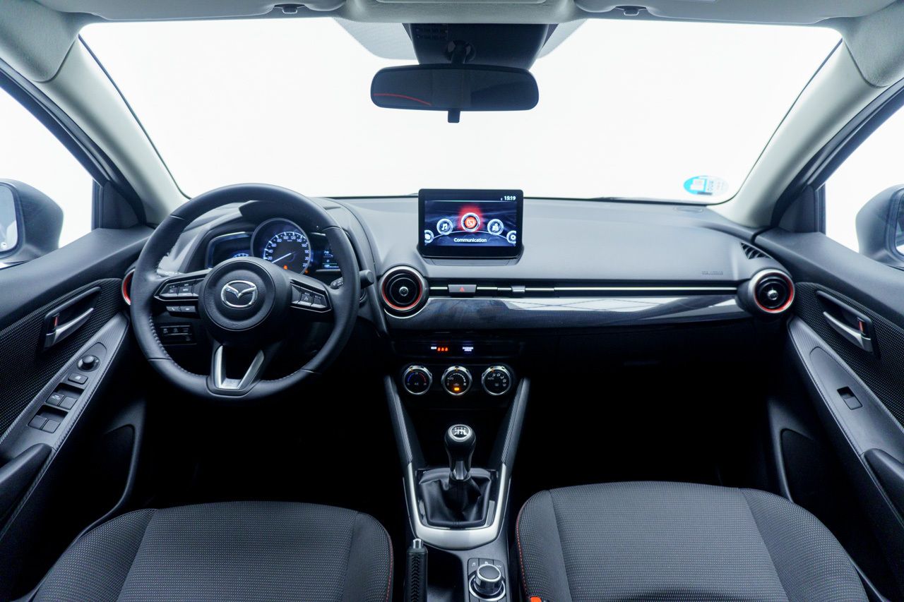 Foto Mazda Mazda2 6