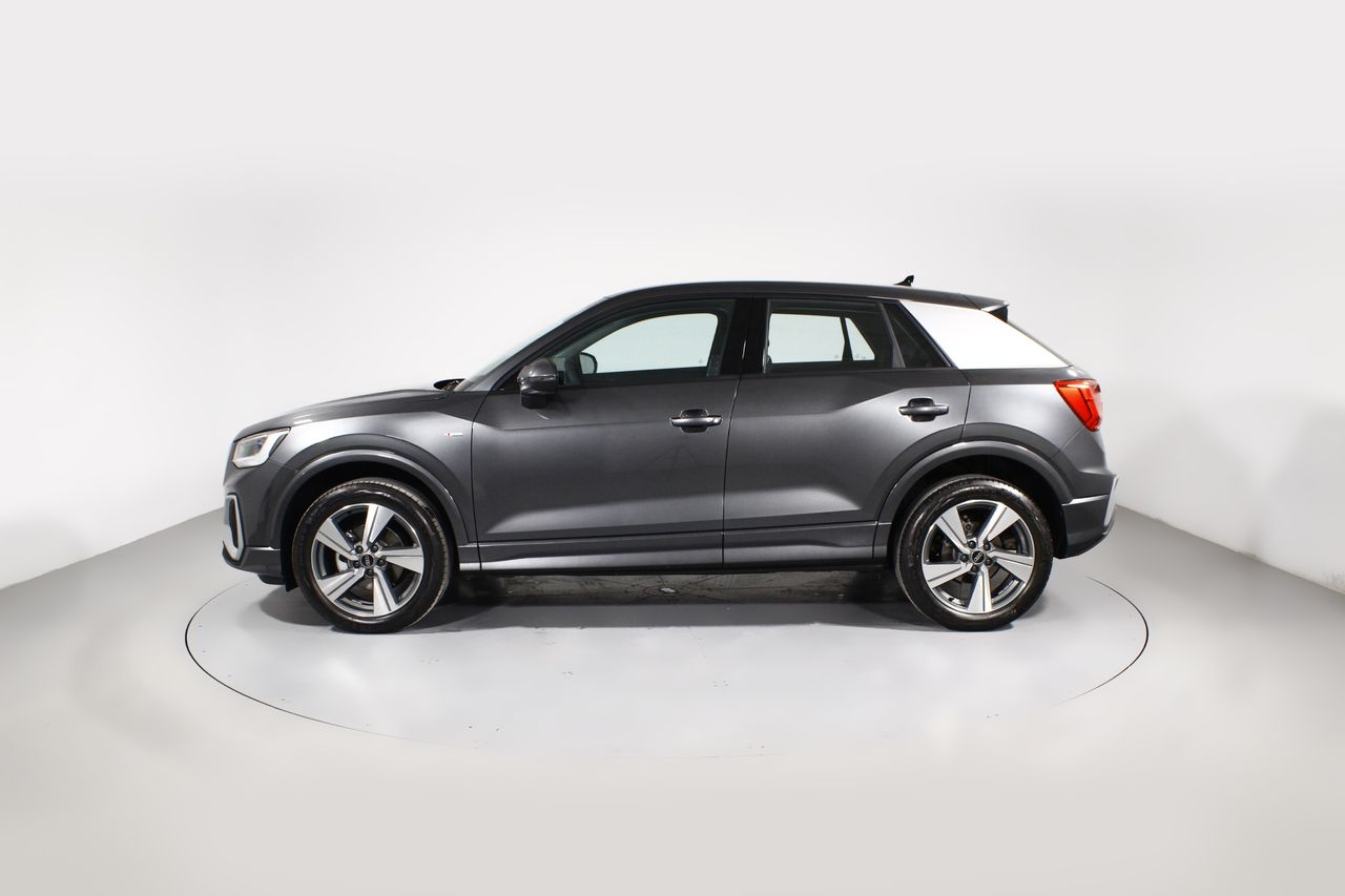 Foto Audi Q2 9