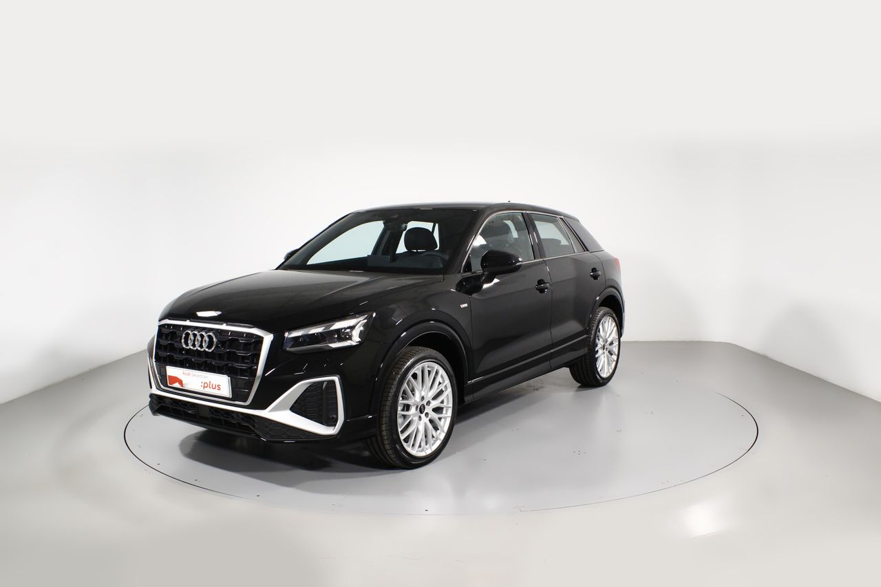 Foto Audi Q2 11