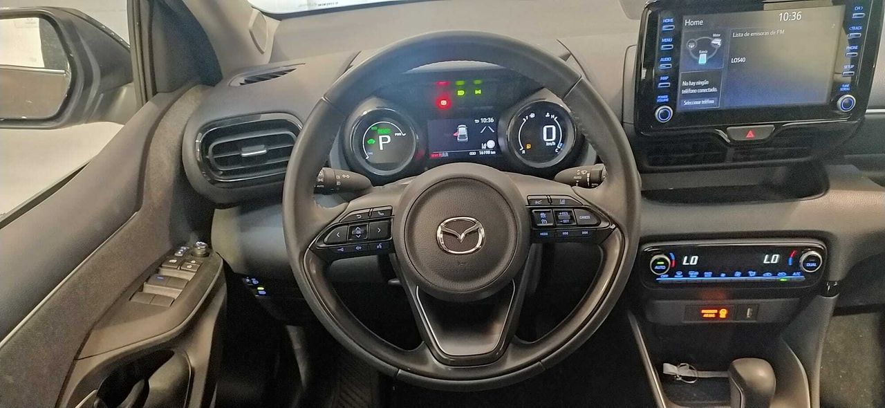 Foto Mazda Mazda2 16