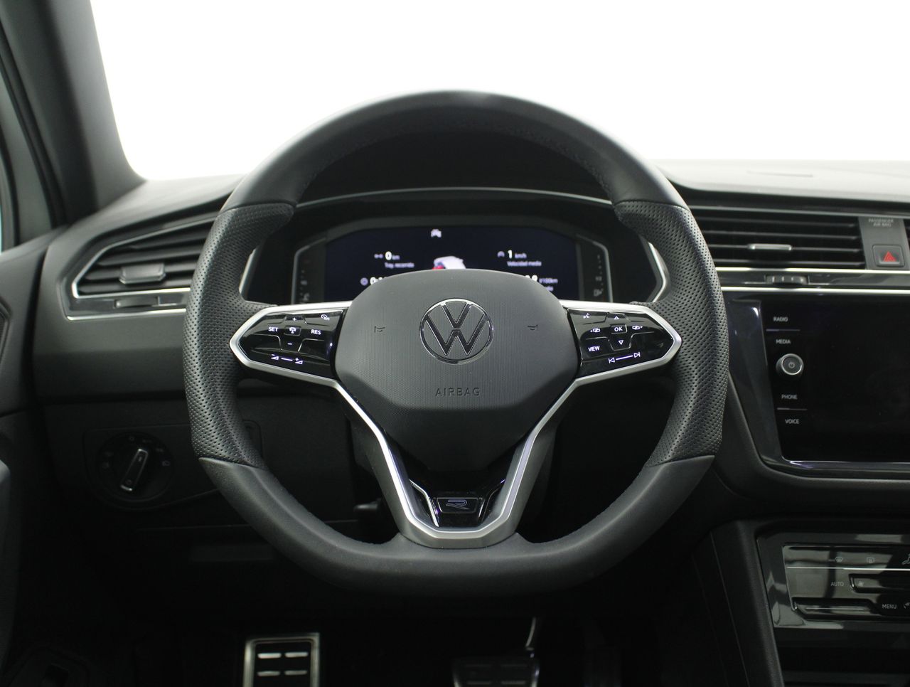 Foto Volkswagen Tiguan 13