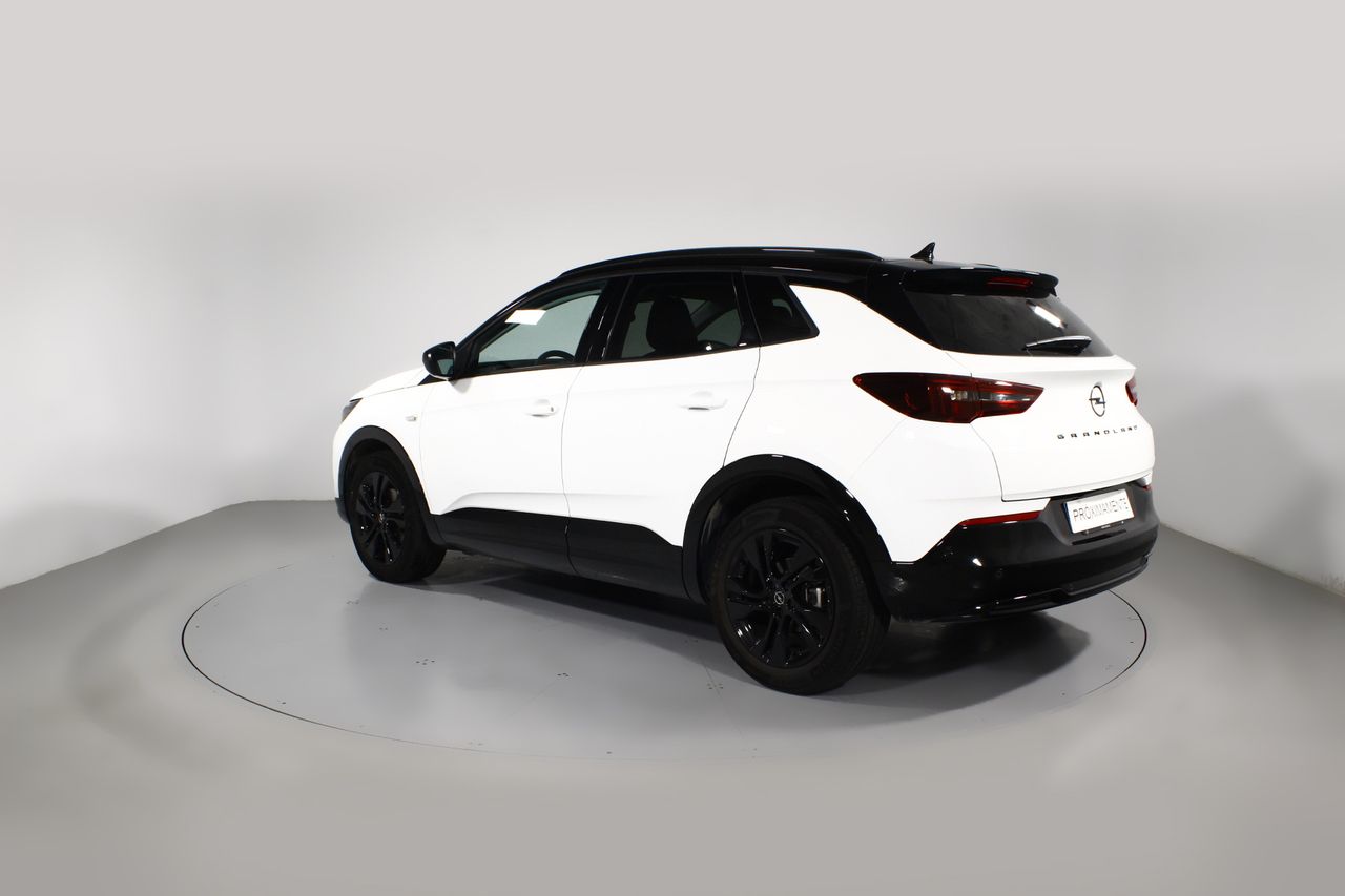 Foto Opel Grandland X 9