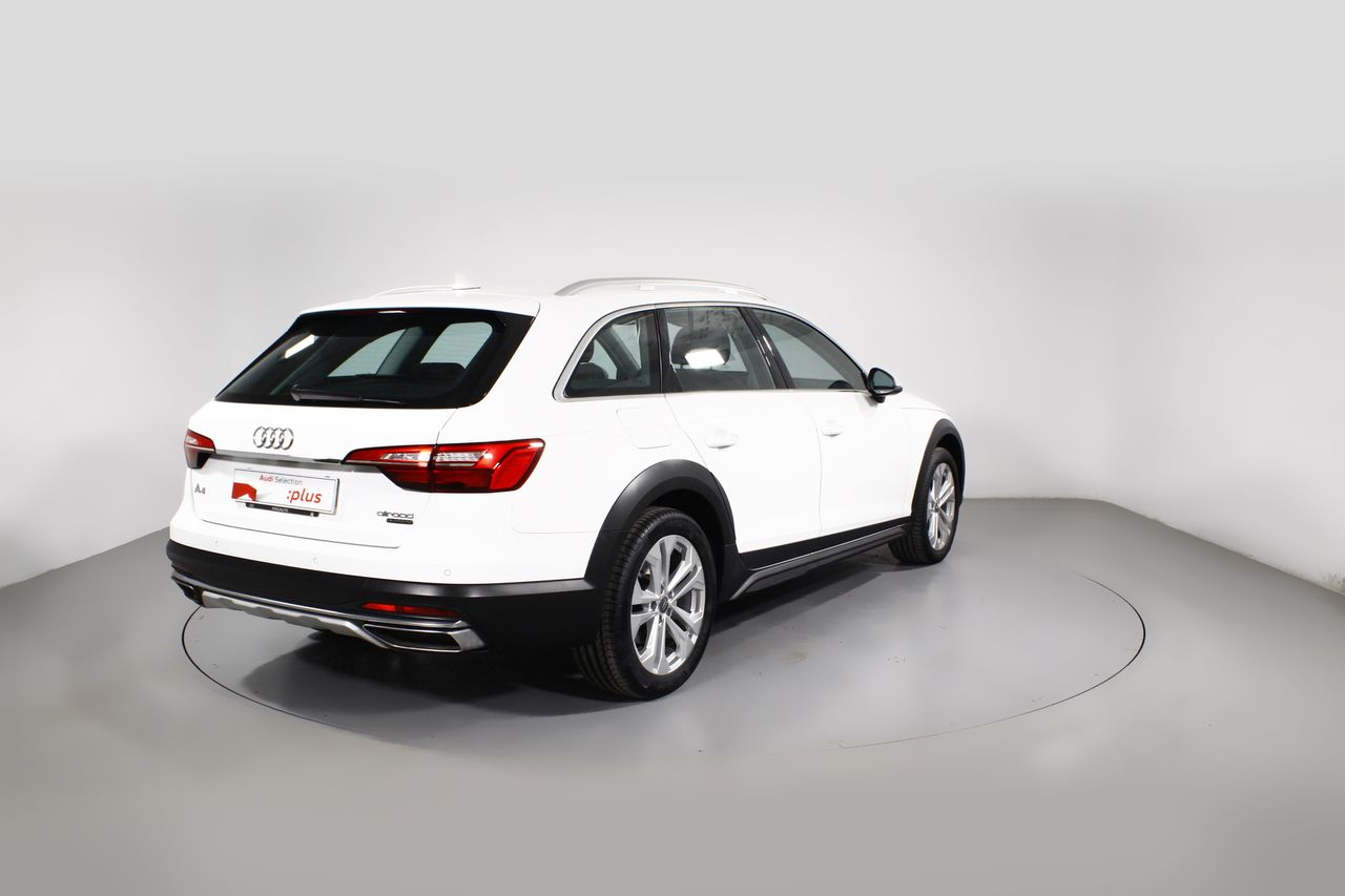 Foto Audi A4 Allroad Quattro 5