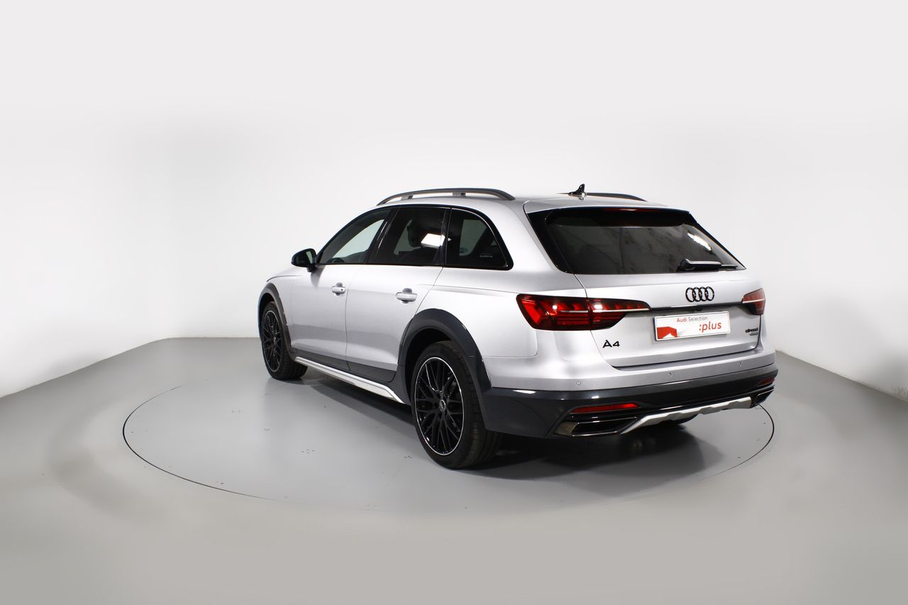 Foto Audi A4 Allroad Quattro 2