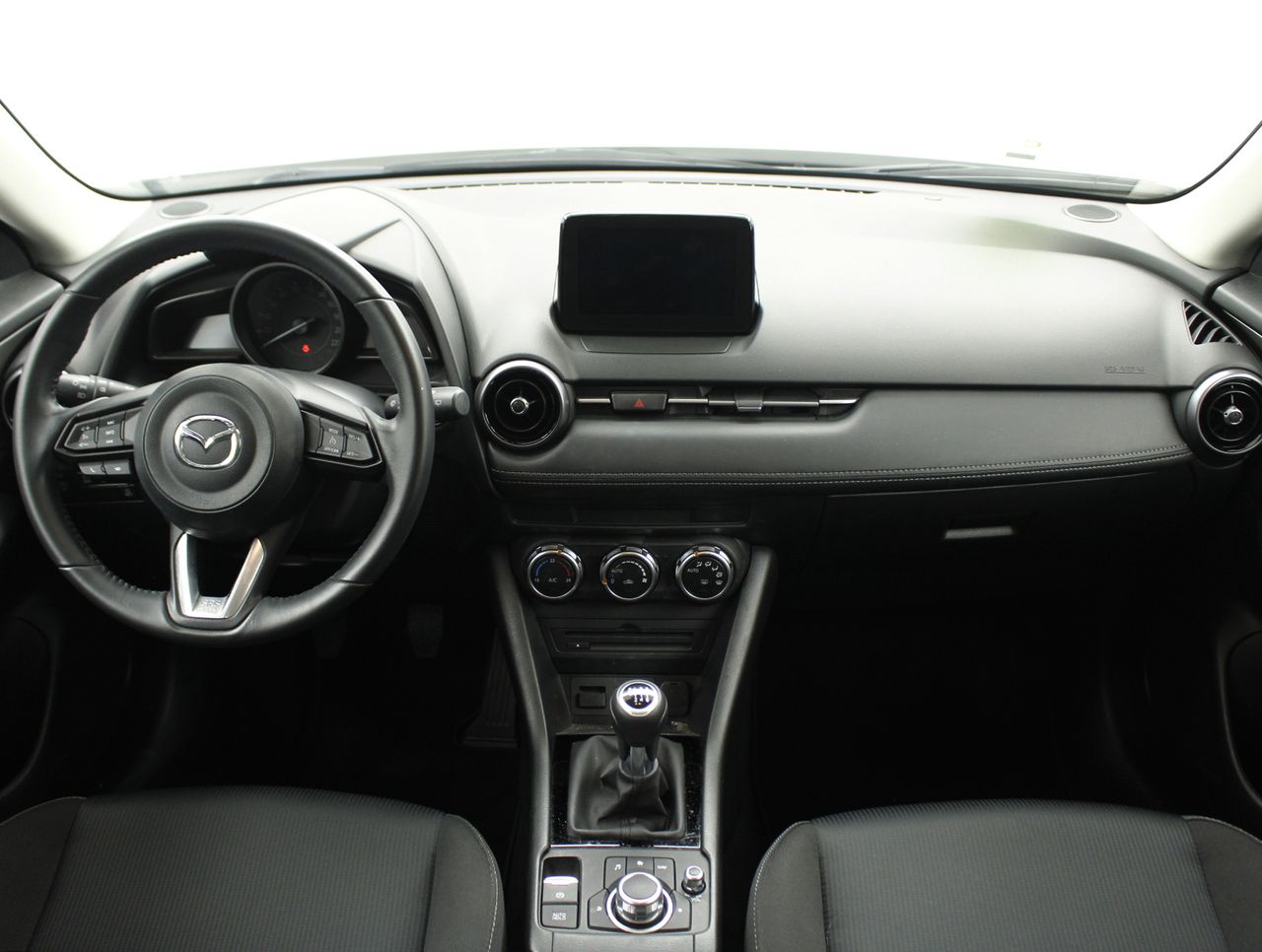 Foto Mazda CX-3 4