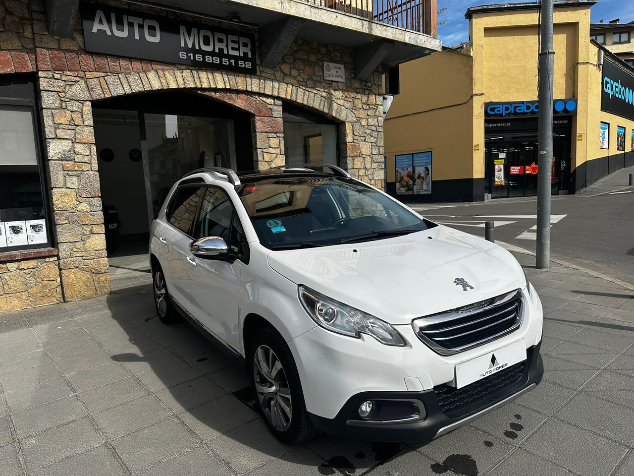 Foto Peugeot 2008 1